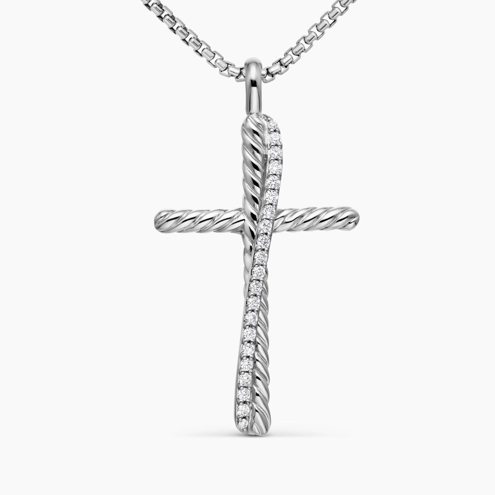 D.Y Diamond Silver Cross Pendant Necklace NWOT
